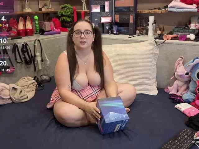 KimberlyCaprice webcam