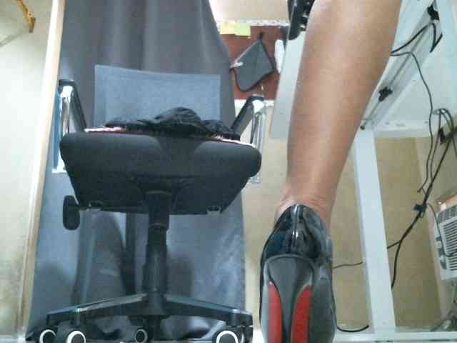 GoddessArax webcam