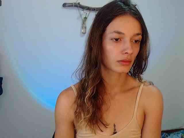 alessakinky12