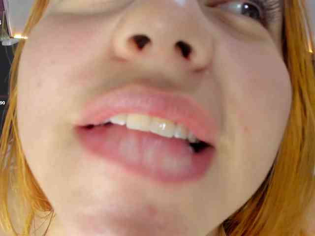 EmmaRouss webcam