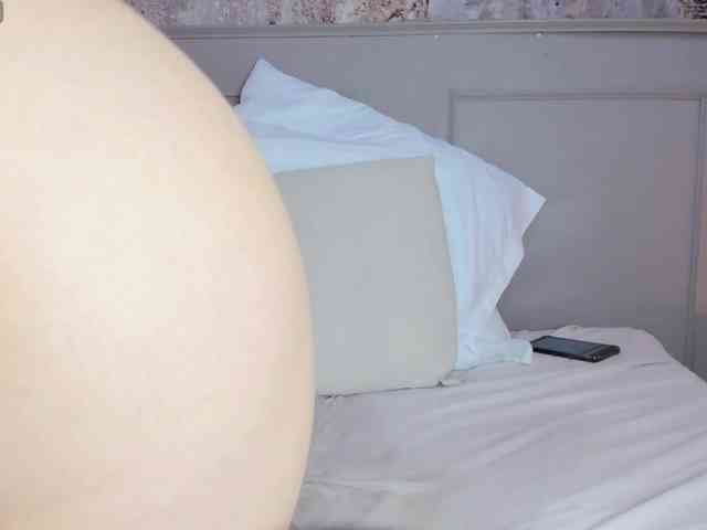 EmmaRouss webcam