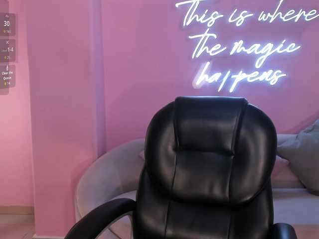 ValeriaVelvet's BongaCams show and profile