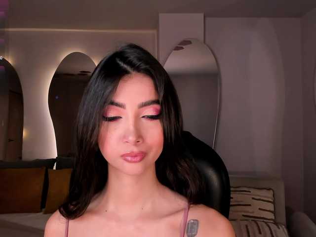 ValeriaVelvet's BongaCams show and profile