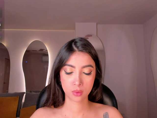 ValeriaVelvet's BongaCams show and profile