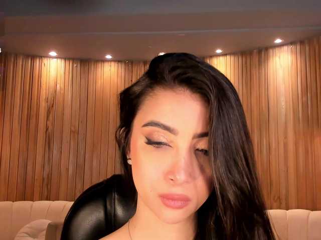 ValeriaVelvet on BongaCams 