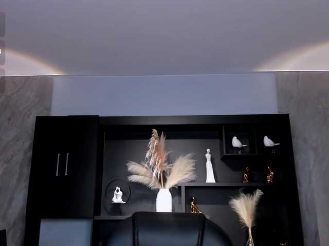  ValeriaVelvet chat room