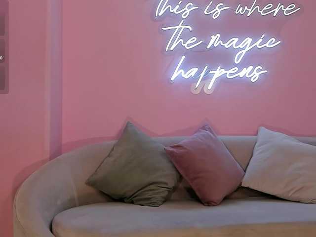 ValeriaVelvet's BongaCams show and profile