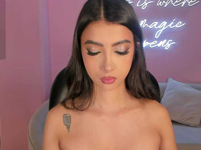 ValeriaVelvet's BongaCams show and profile