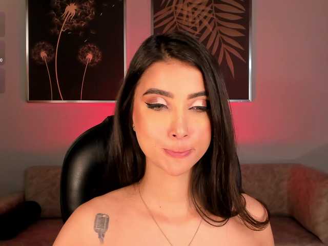  ValeriaVelvet chat room