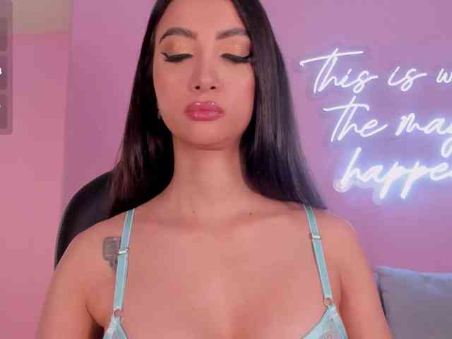 ValeriaVelvet webcam