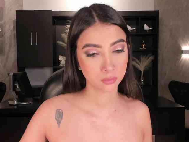 ValeriaVelvet webcam