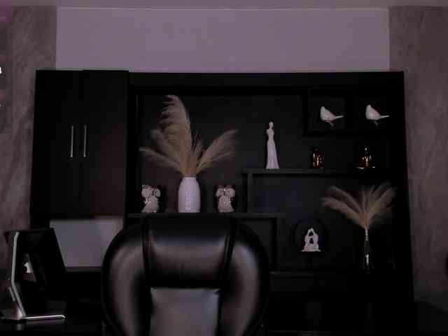 ValeriaVelvet webcam