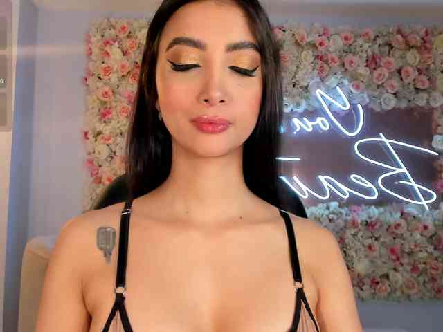 ValeriaVelvet webcam