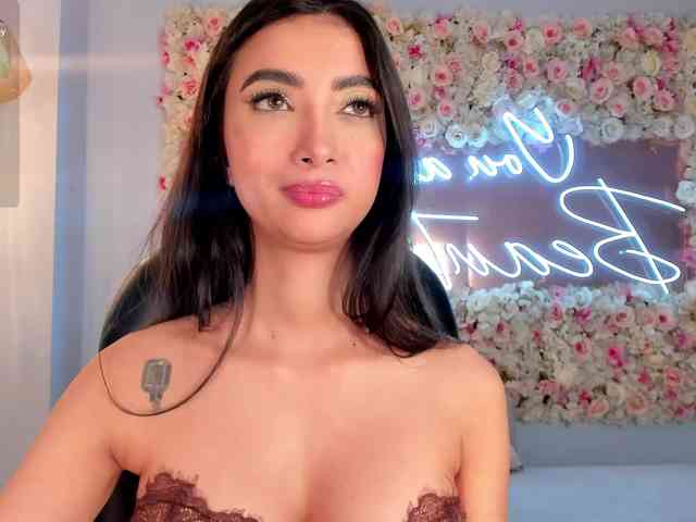 ValeriaVelvet webcam