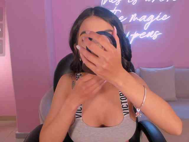 ValeriaVelvet webcam