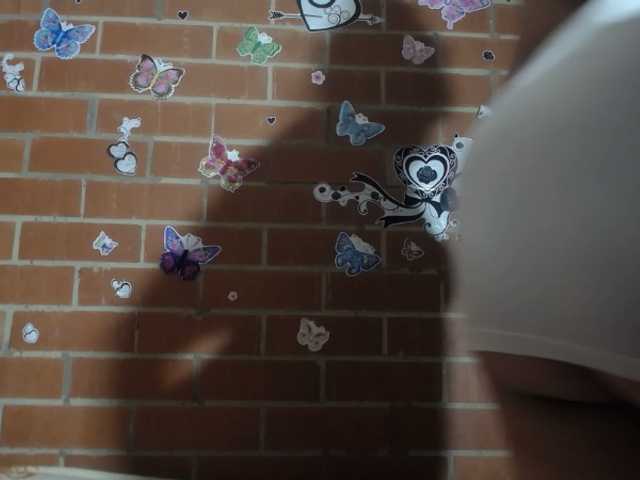 jones-scarlet's BongaCams show and profile