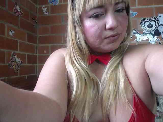 jones-scarlet webcam