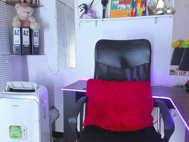 live cam 2 cam YUKIODAVIS