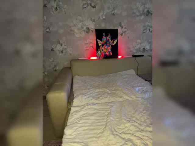 blacky_black webcam