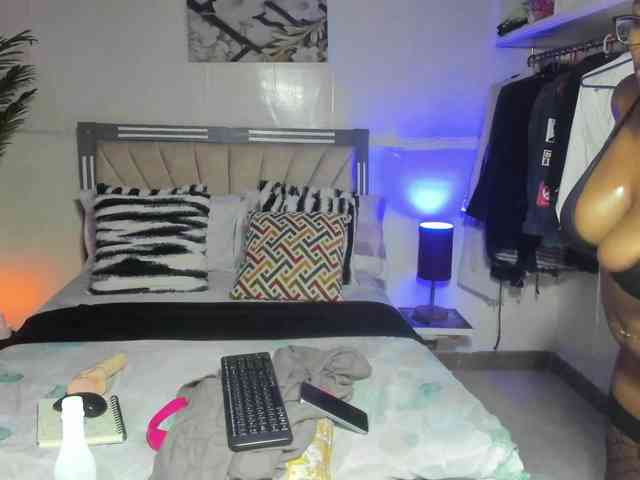 The-Fantasy webcam