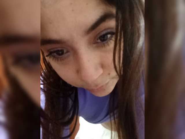 TiffanyB8's BongaCams show and profile