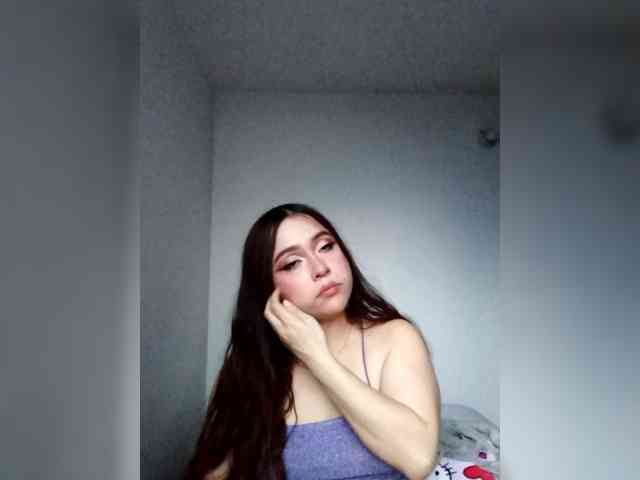 TiffanyB8 webcam