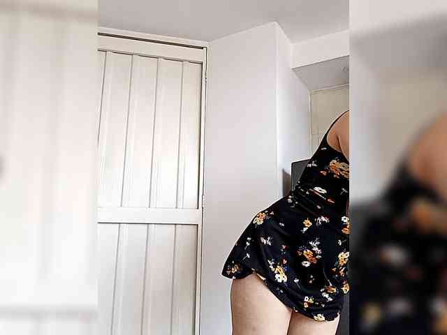 TiffanyB8 webcam