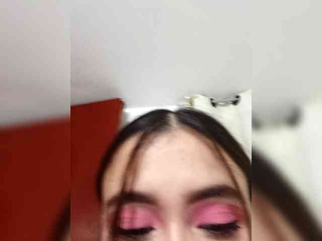 TiffanyB8 webcam