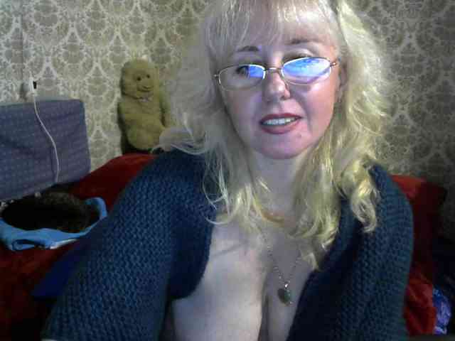 SweetieAngel webcam