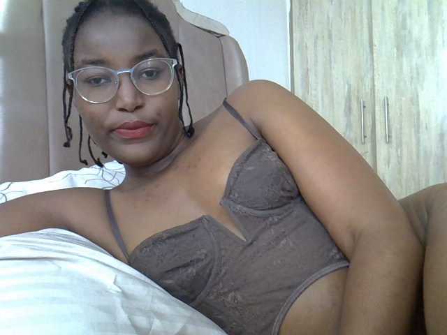 Preview of mia-caramel