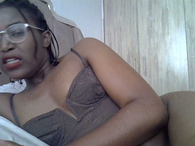 Preview of mia-caramel