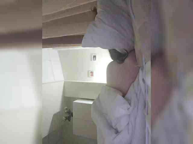Luchezarna Live Webcam on BongaCams