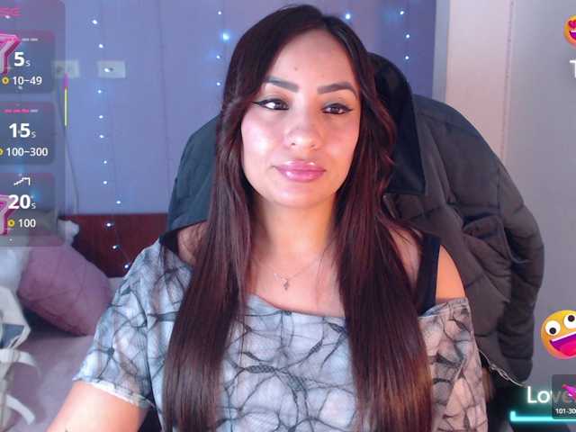 paulinagalvis2700's BongaCams show and profile