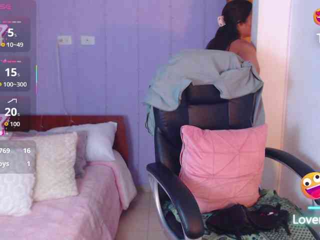 paulinagalvis2700 webcam