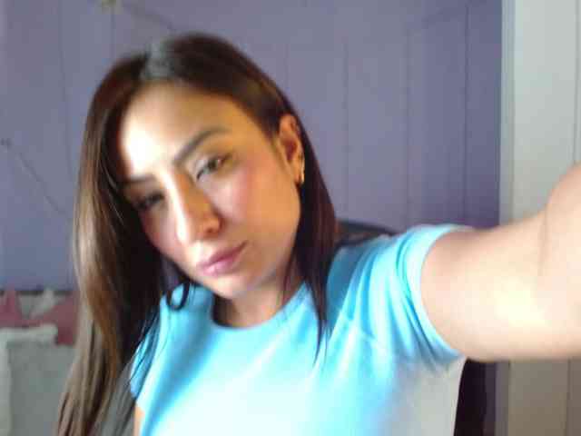 paulinagalvis2700 webcam