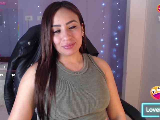 paulinagalvis2700 webcam