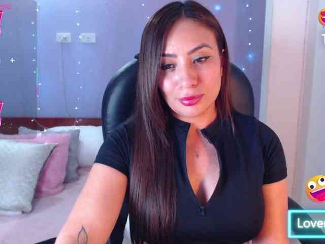 paulinagalvis2700 webcam