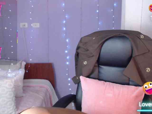 paulinagalvis2700 webcam