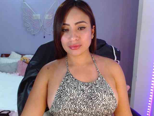 paulinagalvis2700 webcam