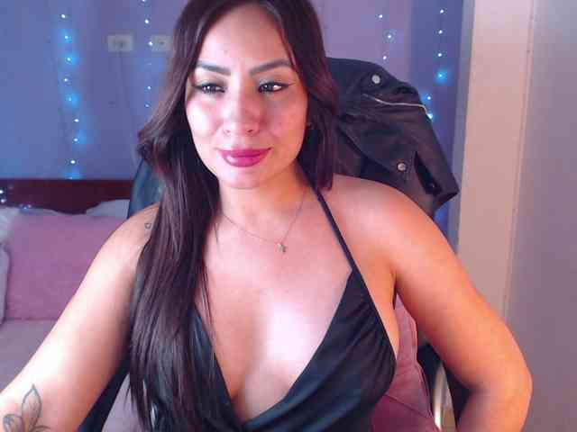 paulinagalvis2700 webcam