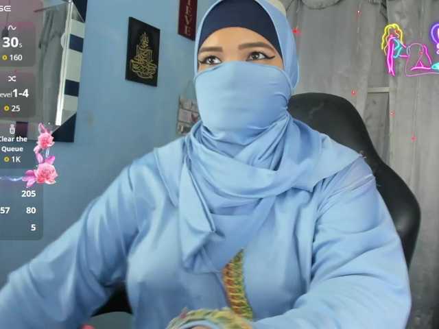 FalakYasin's BongaCams show and profile