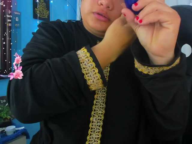 FalakYasin's BongaCams show and profile