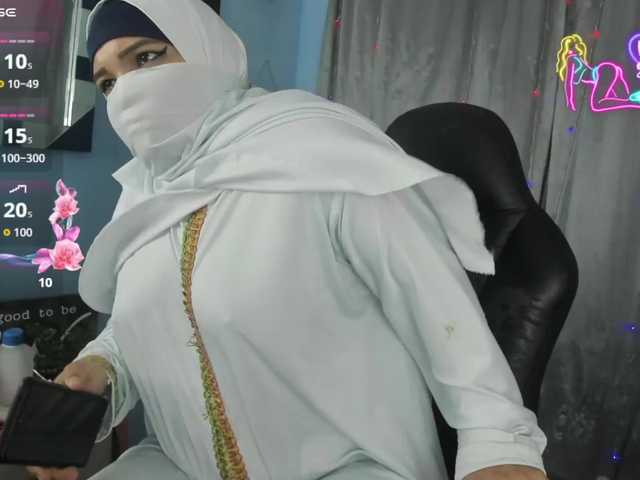 FalakYasin's BongaCams show and profile