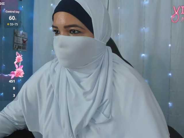 FalakYasin's BongaCams show and profile