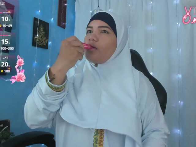 FalakYasin's BongaCams show and profile