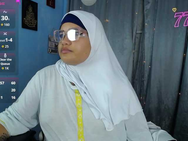 FalakYasin's BongaCams show and profile