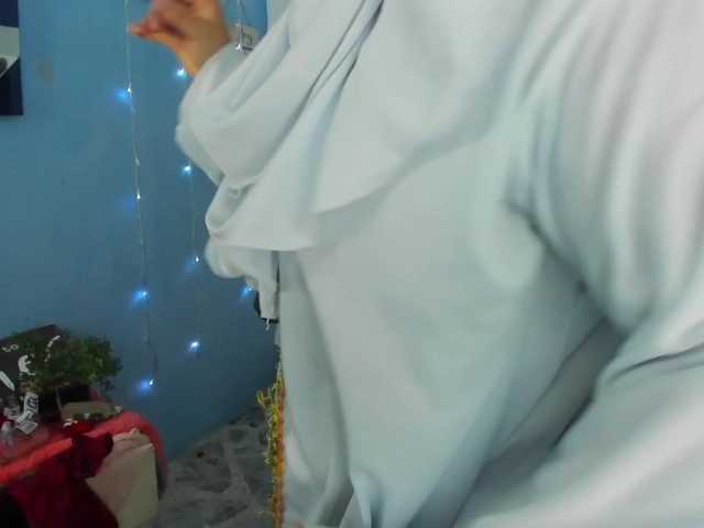 FalakYasin's BongaCams show and profile