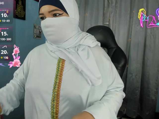 FalakYasin's BongaCams show and profile