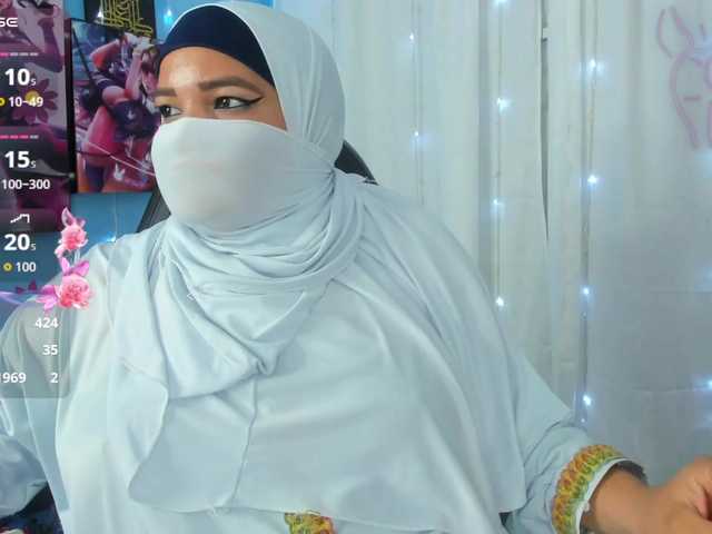 FalakYasin's BongaCams show and profile