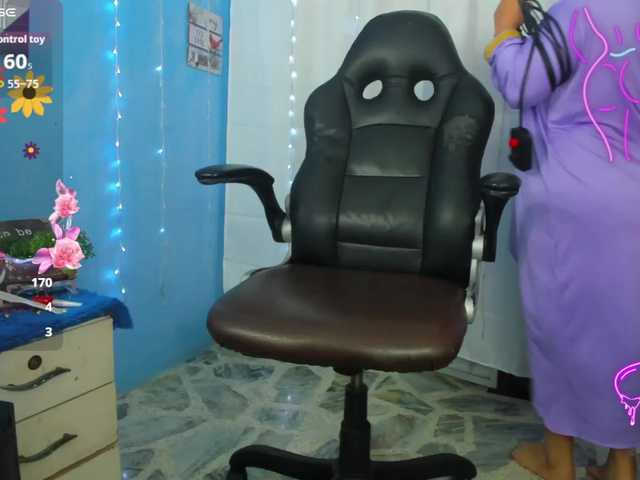 FalakYasin's BongaCams show and profile